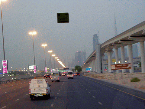 AbuDhabi_Dubai_09.gif