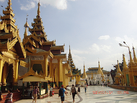 Shwedagon paya 12.gif
