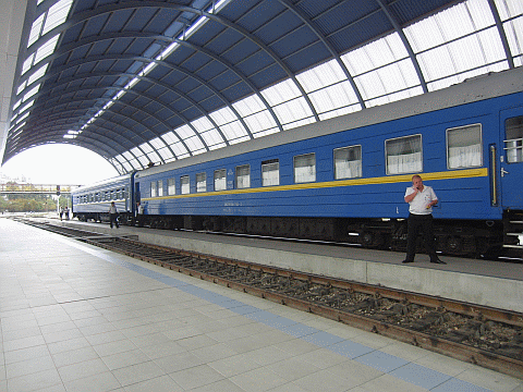 chisinau train 05.gif