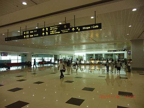yangon international airport 002.gif