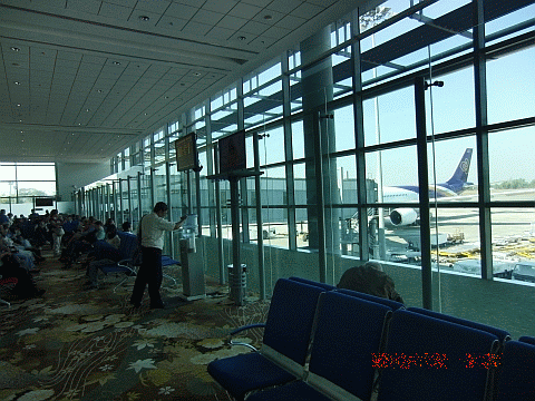yangon international airport 011.gif